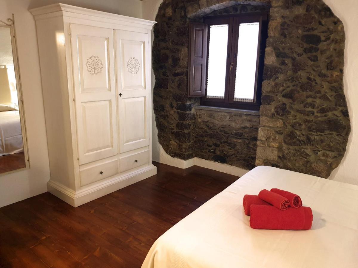The Templars Guesthouse Santu Lussurgiu Bagian luar foto
