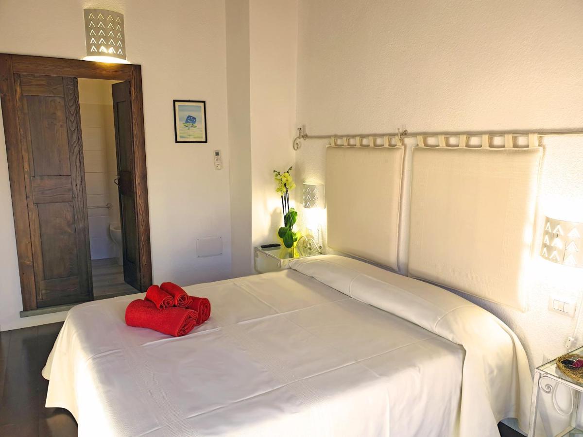 The Templars Guesthouse Santu Lussurgiu Bagian luar foto