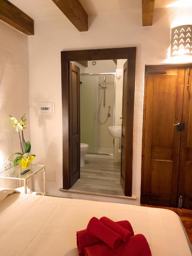 The Templars Guesthouse Santu Lussurgiu Bagian luar foto